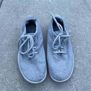 Allbirds wool runners size M9 in light gray